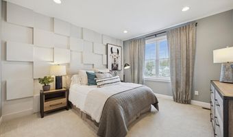 4 WHITE FIELD Ct, Ambler, PA 19002