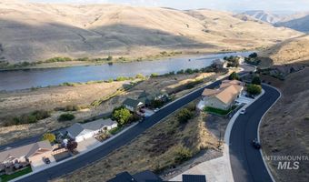 1493 River Rdg, Asotin, WA 99402