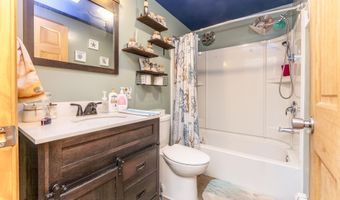 270 Mettacahonts Rd, Accord, NY 12404