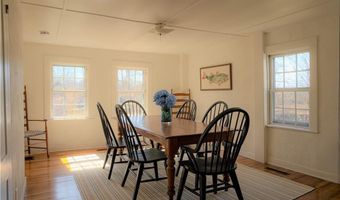 127 Willow Ave, Little Compton, RI 02837