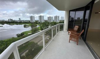20185 E Country Club Dr 1105, Aventura, FL 33180