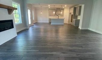 149 Silvercrest Dr, Acworth, GA 30101