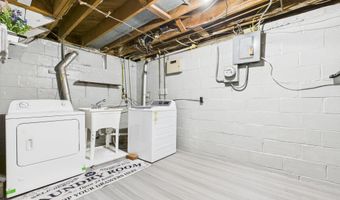 3213 DOYCRON Ct, Baltimore, MD 21207