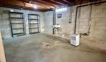 1107 4Th Ave, Ackley, IA 50601