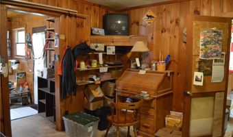11 Buckeye Brook Rd, Charlestown, RI 02813