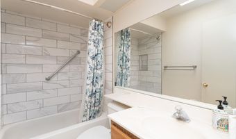 26213 S LAKEWOOD Dr 18, Sun Lakes, AZ 85248