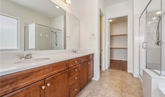 11210 River Run St, Apple Valley, CA 92308