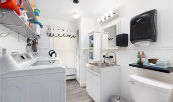 7 Allen Ave, North Providence, RI 02911