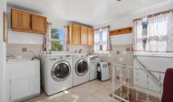 579 38th St, Allegan, MI 49010