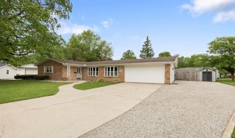 110 Navarre Ct, Auburn, IN 46706