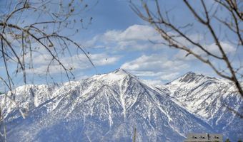 1568 Barker Ct, Gardnerville, NV 89410