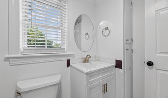 2489 Pocosin Rd, Ayden, NC 28513