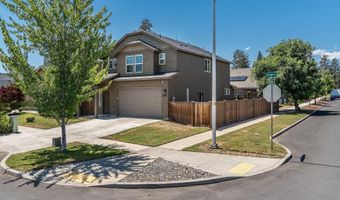 1049 SE 6th St, Bend, OR 97702