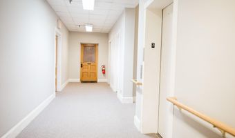 74 Hammond St 3, Bangor, ME 04401