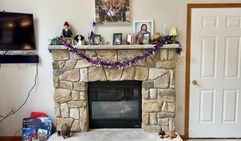 44 Berryman Ln, Albrightsville, PA 18210