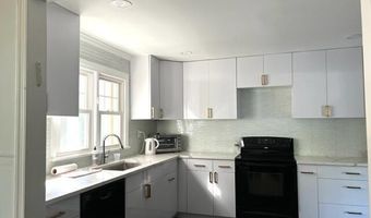 742 Myrtle Ave, West Allenhurst, NJ 07711