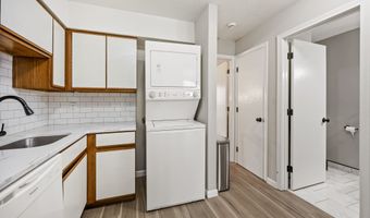 426 Emmett St APT N, Bristol, CT 06010