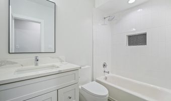 6107 DUNLEER Ct, Bethesda, MD 20817