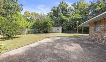 1369 Crescent Dr, Baton Rouge, LA 70806