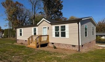 123 Pine St, Appomattox, VA 24522