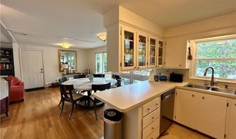 19 Terrace Dr, East Greenwich, RI 02818