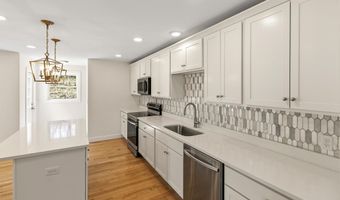 28 Pebble Ct 14, Barrington, NH 03825
