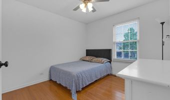 2324 Tracy Ln, Algonquin, IL 60102
