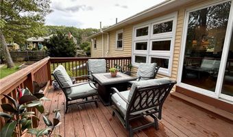 19 Terrace Dr, East Greenwich, RI 02818