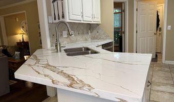 210 Laurel Oak Cv, Brandon, MS 39047