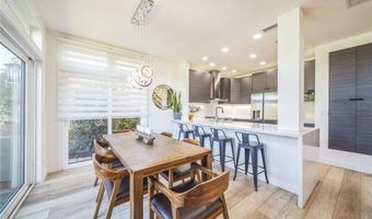 528 San Andres Dr, Solana Beach, CA 92075