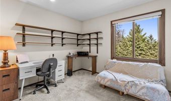 1181 Karth Lake Dr, Arden Hills, MN 55112