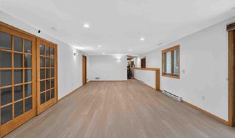 626 Samuel Dr, Madison, WI 53717