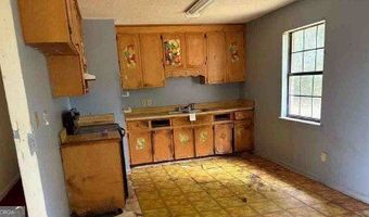 1502 Hall St, Bainbridge, GA 39819