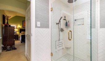 1431 WHEATSHEAF Ln, Abington, PA 19001