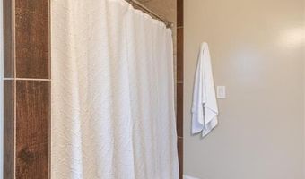 200 Woodward Ave, East Providence, RI 02914