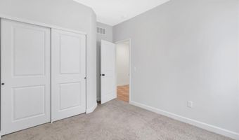 453 Rosedale Ter, Ballwin, MO 63021