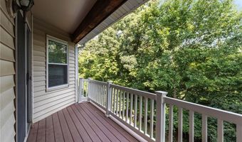 178 Cascade Circle Dr, Ballwin, MO 63021