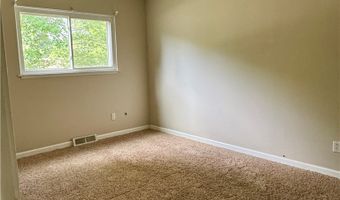 1214 Bryce Ave, Aurora, OH 44202