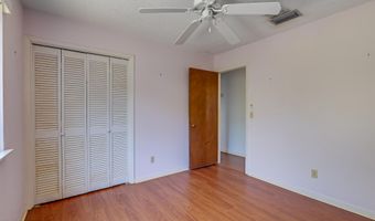 1849 SEMINOLE Rd, Atlantic Beach, FL 32233