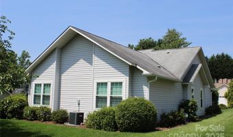 4 Gatehouse Ct, Asheville, NC 28803