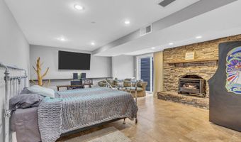 607 Wildwood Rd, Allenhurst, NJ 07711