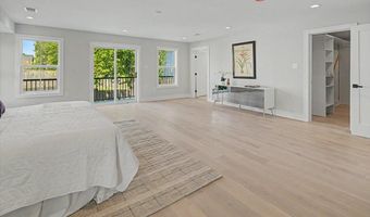 2902 VISTA St NE, Washington, DC 20018