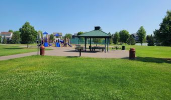6637 Lamplight Dr, Albertville, MN 55301