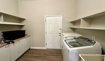 795 Watersedge Dr, Ann Arbor, MI 48105