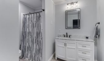 12778 Tiffany Ln, Biloxi, MS 39532