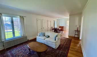 2 Pine Rd, Bennington, VT 05201
