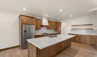 1971 E Yellow Pine Ave, Athol, ID 83801