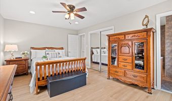 11400 DUNDEE Dr, Bowie, MD 20721