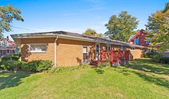 1115 W FRANKLIN St, Appleton, WI 54914