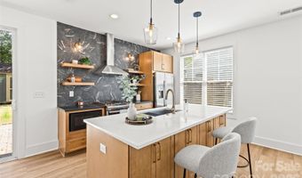 3120 Clemson Ave, Charlotte, NC 28205